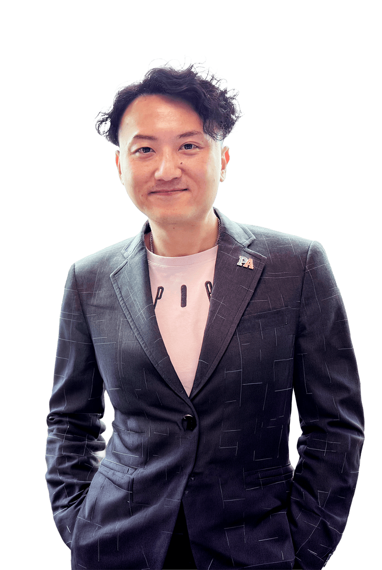施奕安老師照片